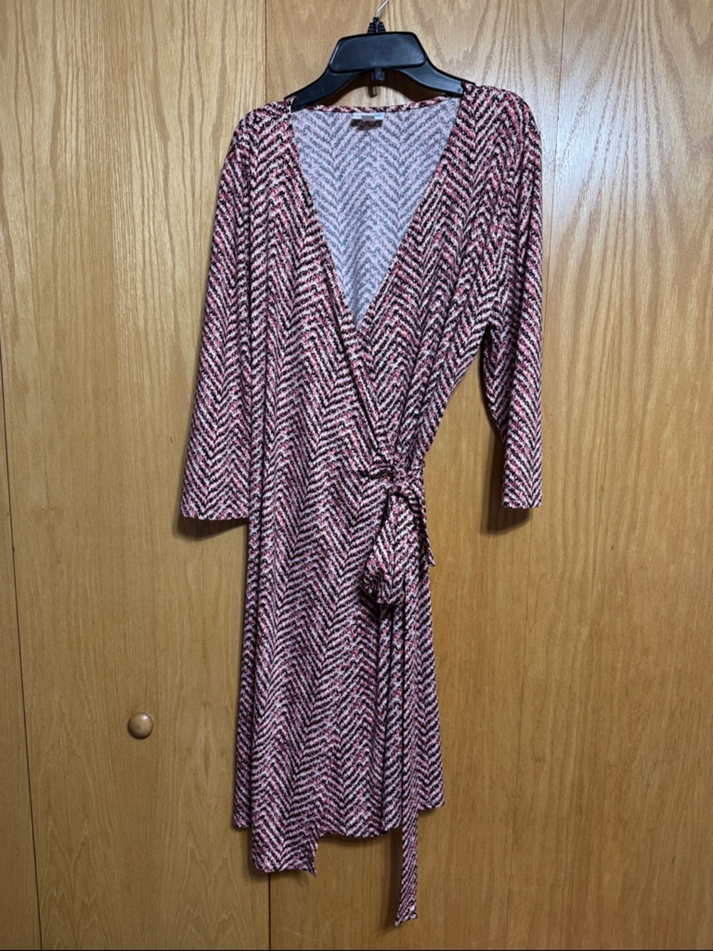 LuLaRoe Pink/Coral and Black Abstract Print Wrap Dress with side tie